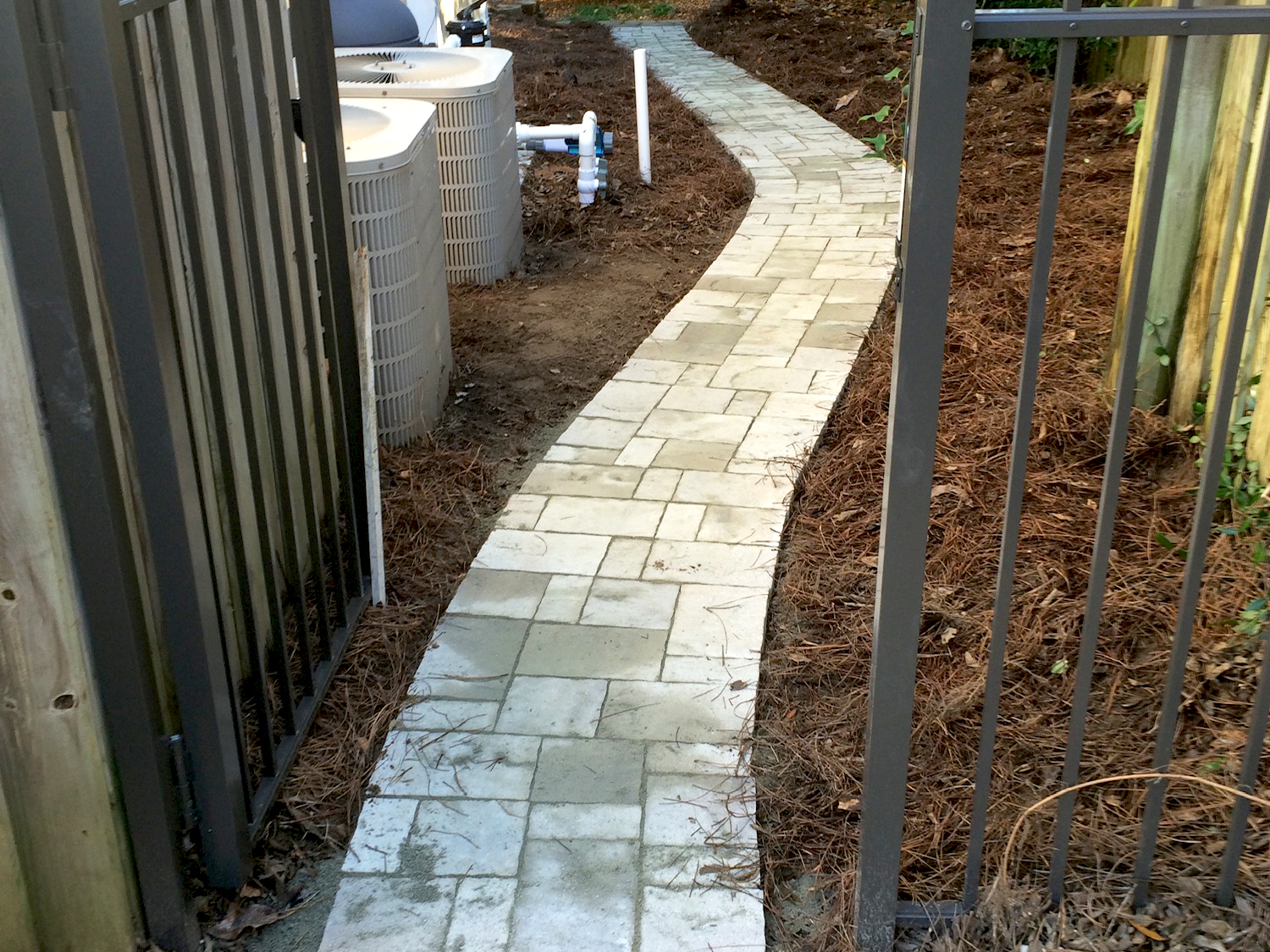 Thin Stone stonework secret Pathway